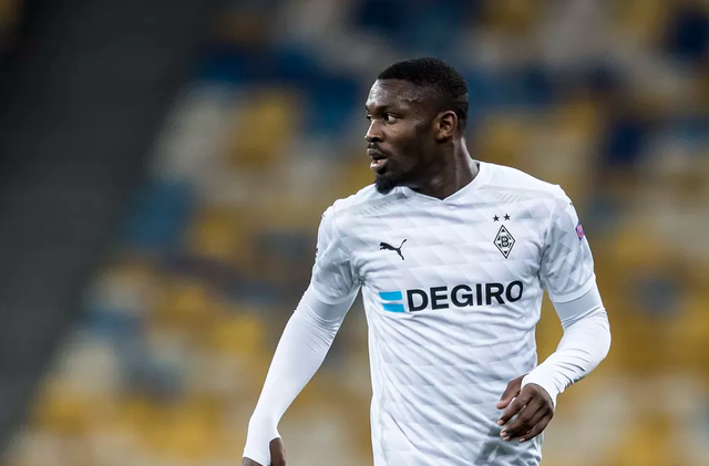 万英镑签下 万英镑签下