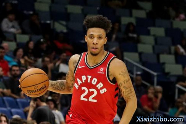 她正悄然成 她正悄然成