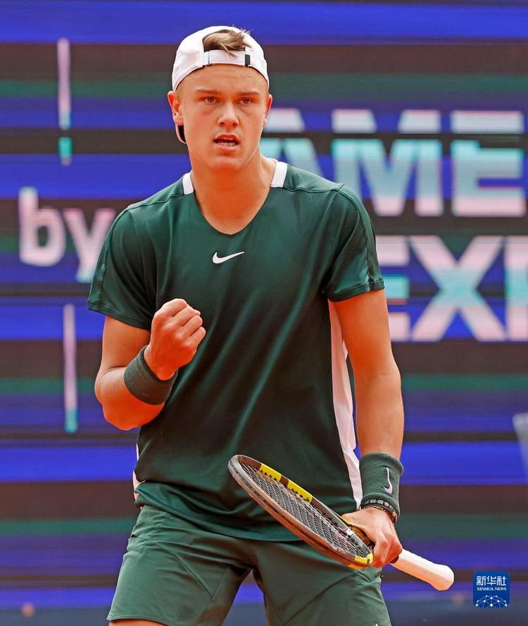 《数码宝贝：源码》预约已突破800万，这一次都不是被选剩的孩子！